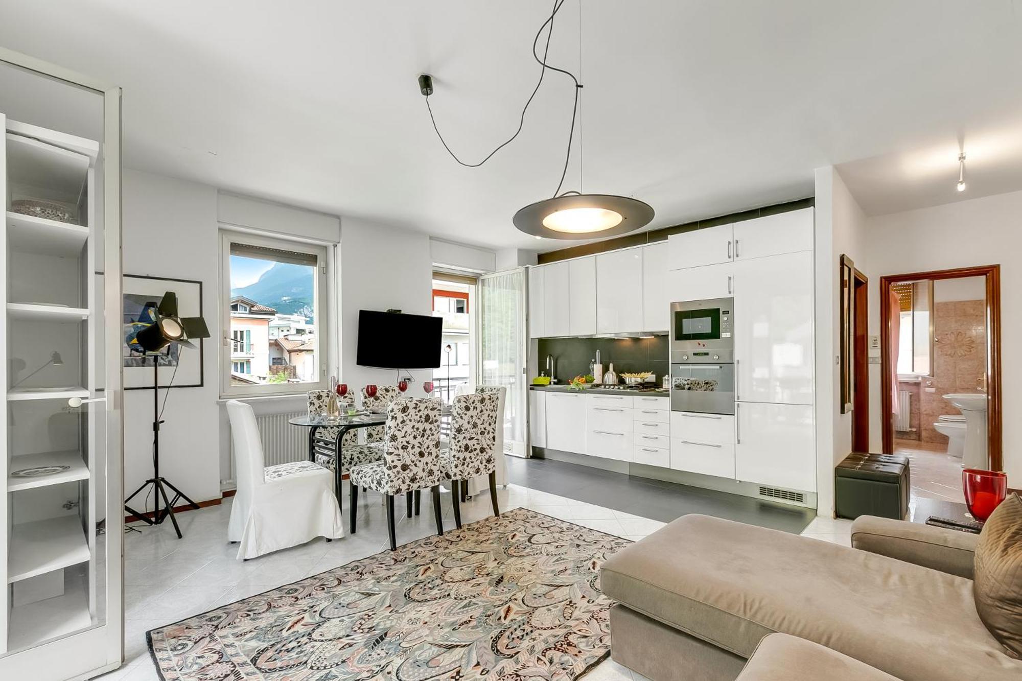 Casa Epofo - Happy Apartment Riva del Garda